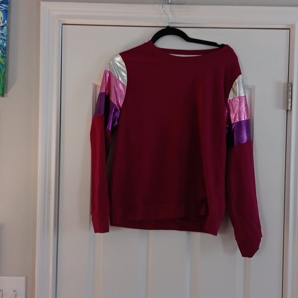 New York and company  foiled arm sweatshirt size M  nwot